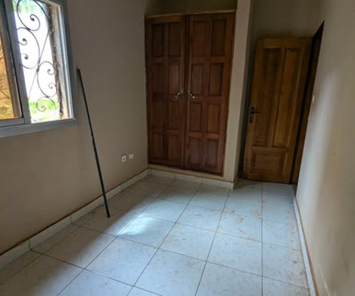 Appartement moderne à louer à Messassi