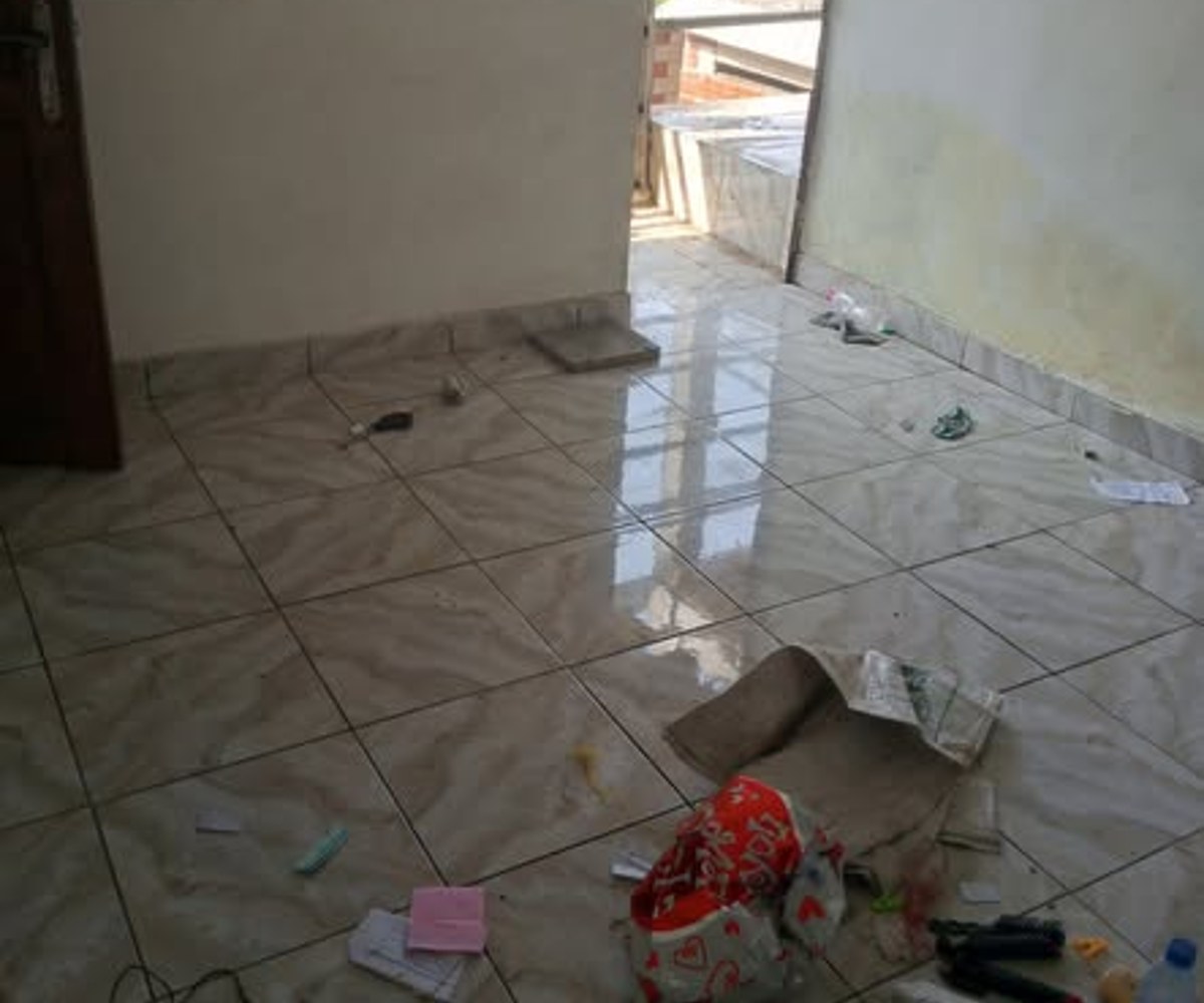 Studio moderne à louer à Logbaba, Douala