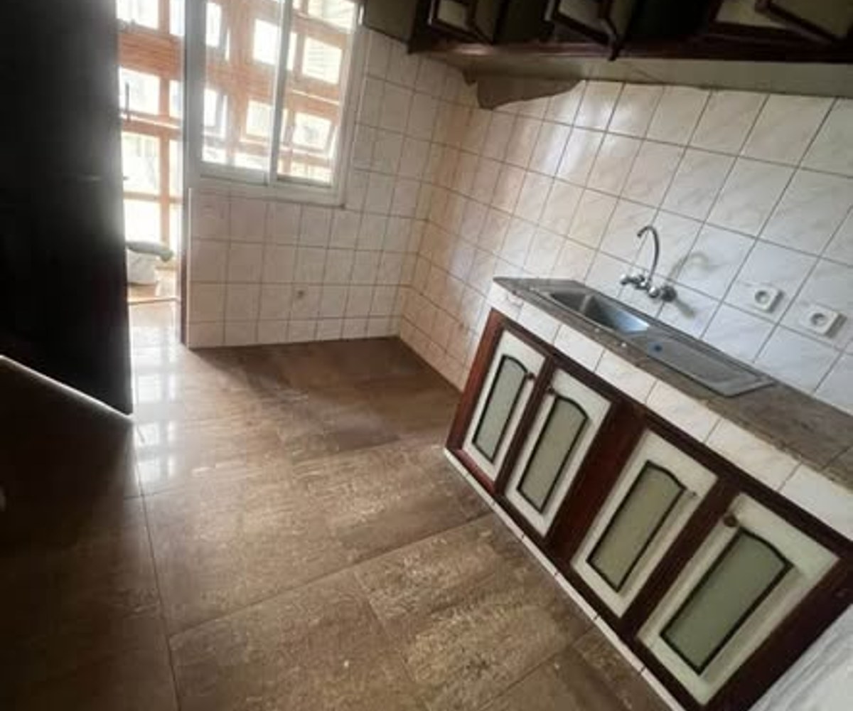 Appartement 2 chambres à louer à Bonapriso – 500 000 FCFA