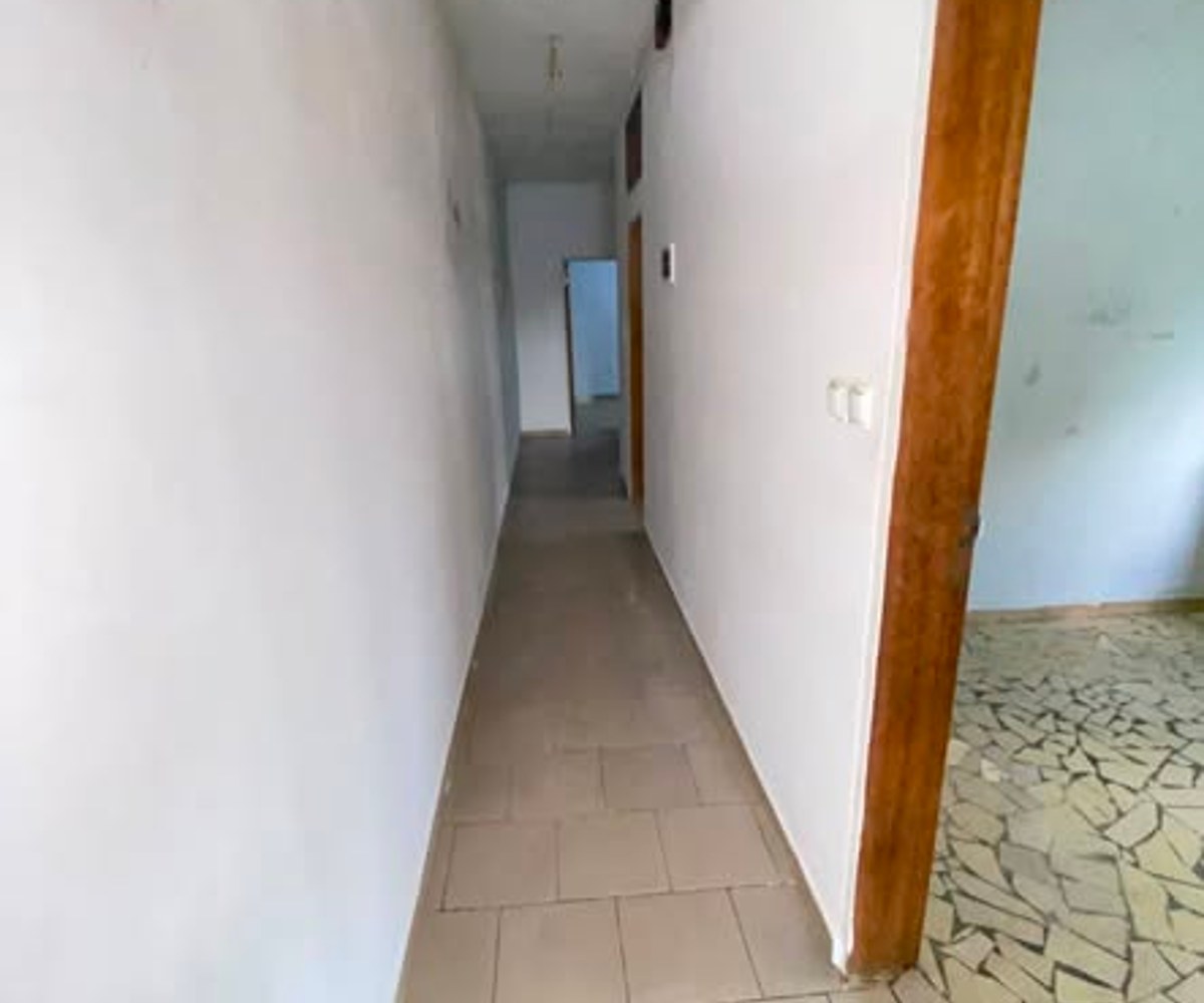 Appartement à louer à Odza, 2 chambres
