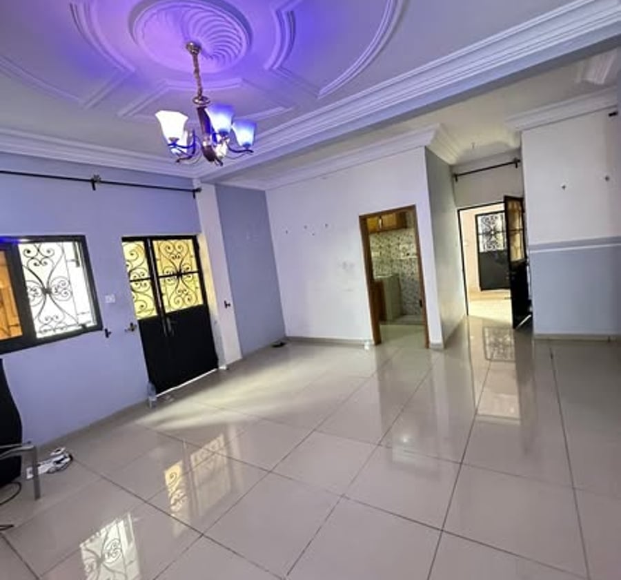 Appartement 2 chambres à Yassa