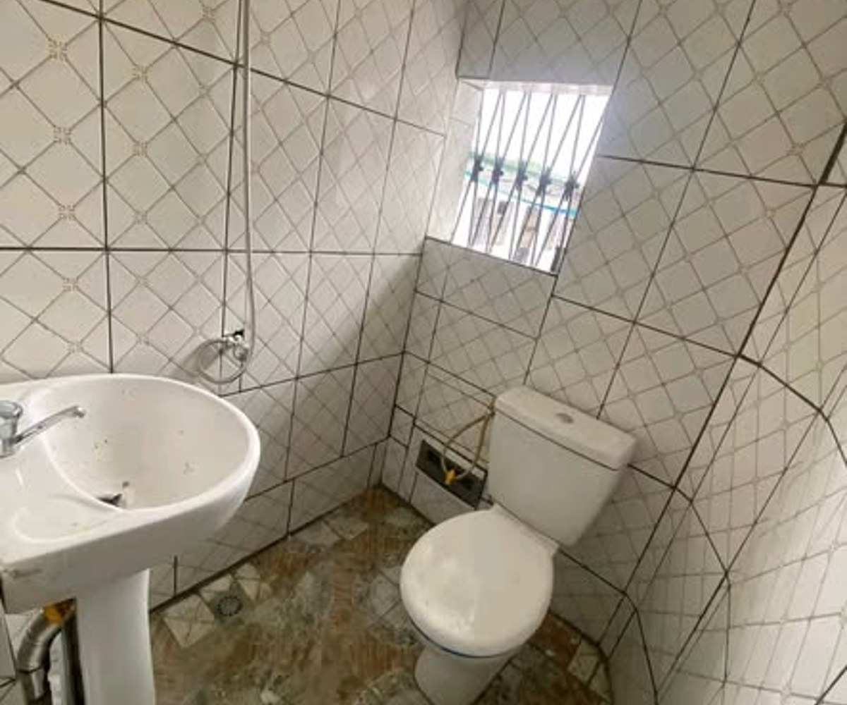 Studio moderne à Nyalla, Douala