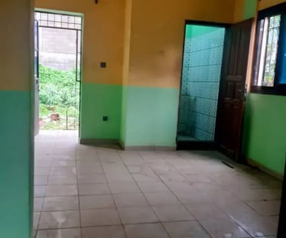 Studio moderne à louer - Village, Douala