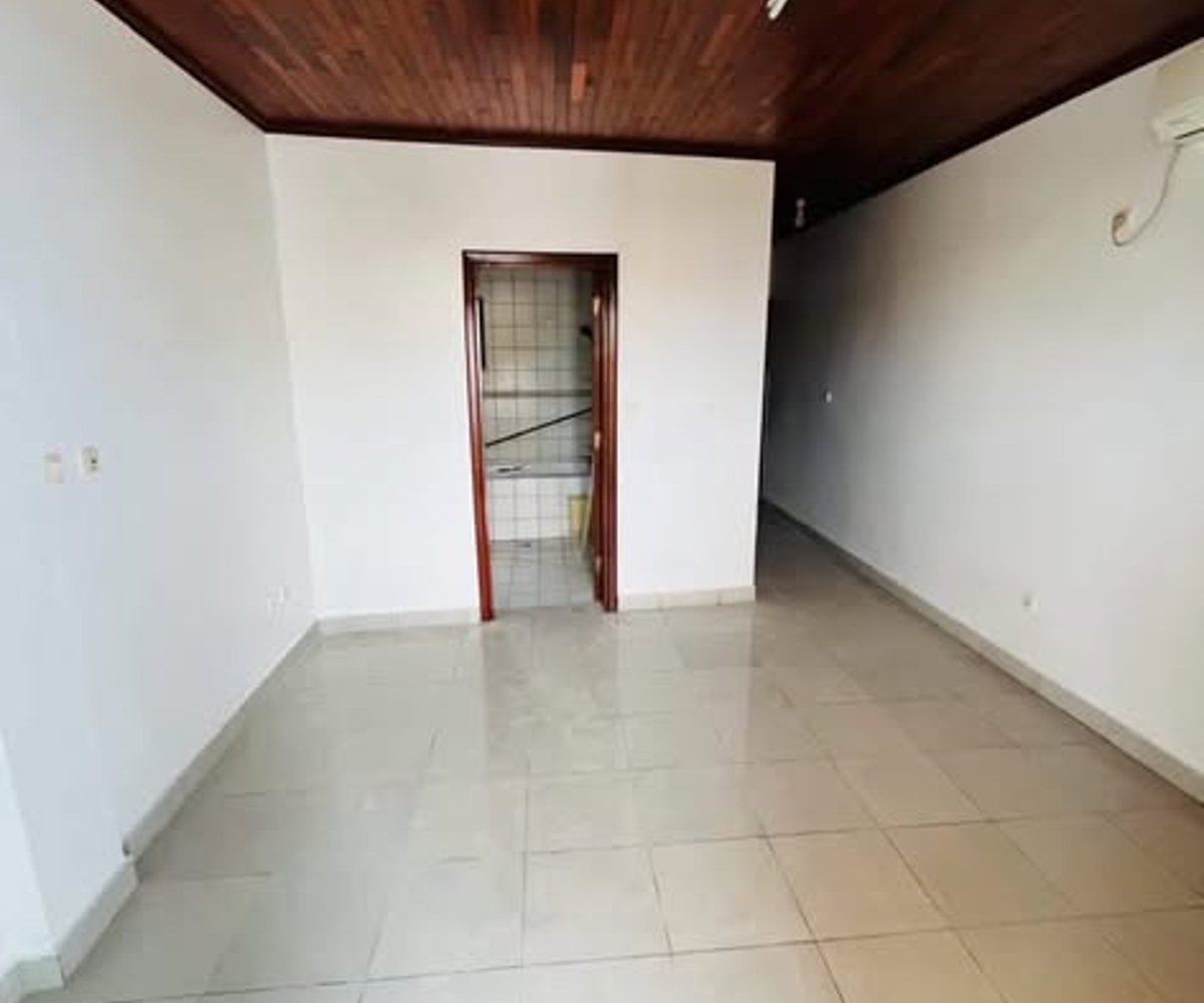 Magnifique appartement 3 chambres à louer - Bali, Douala
