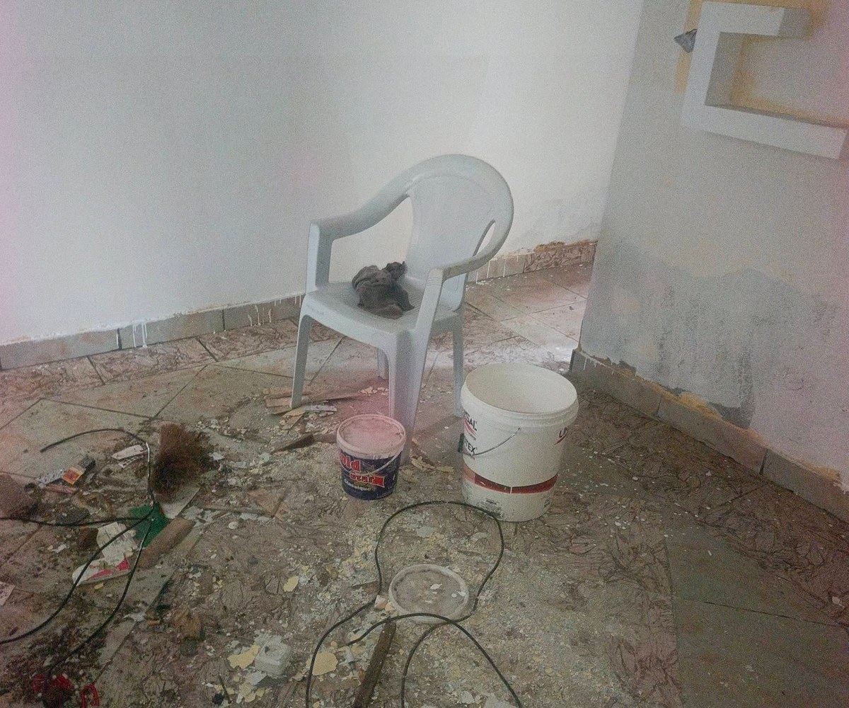 Studio moderne à louer à logbaba à 300m du goudron. 40mil/10mois ou 8mois.Visite 5mil et 1mois de Commission après satis