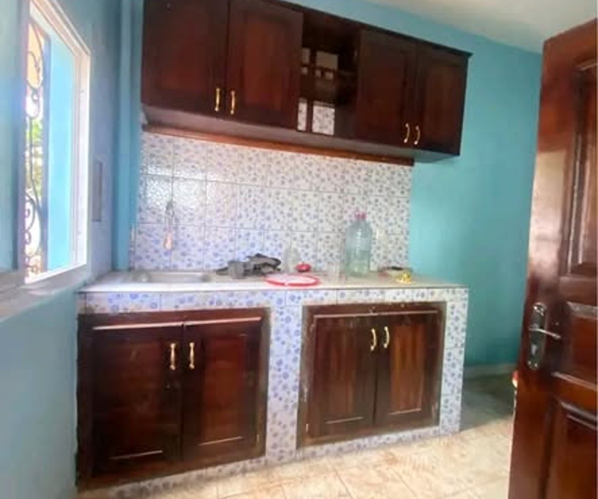 Appartements à louer à Odza - 2 chambres, 2 douches