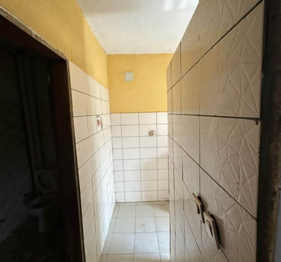 Vaste appartement moderne à louer - PK 14, Douala
