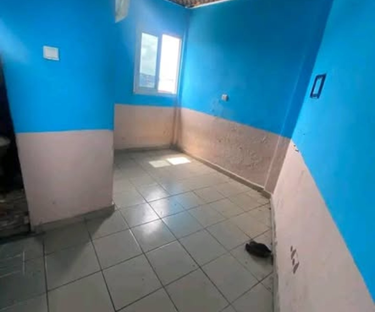 Chambre moderne à Ange Raphaël, derrière Campus 1