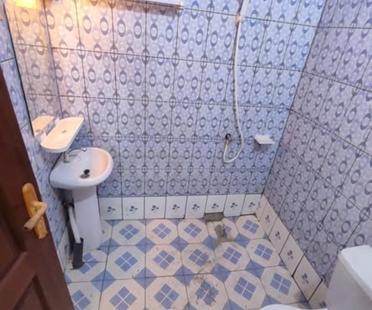 Appartement à louer – Bonamoussadi (Garage Bonangang)