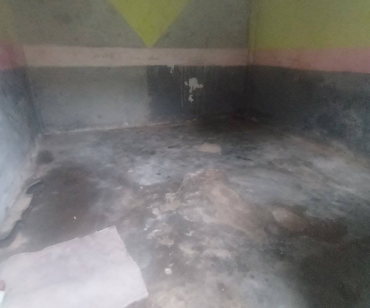 Chambre simple à louer – Beedi, Douala