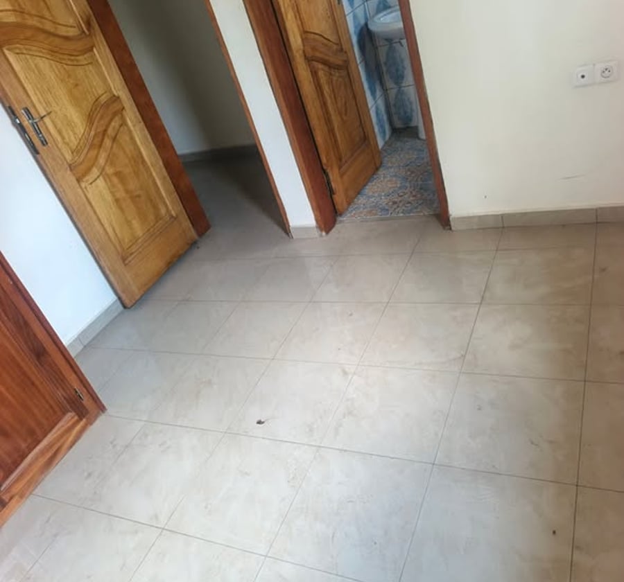 Appartement moderne à louer – PK 10, Douala