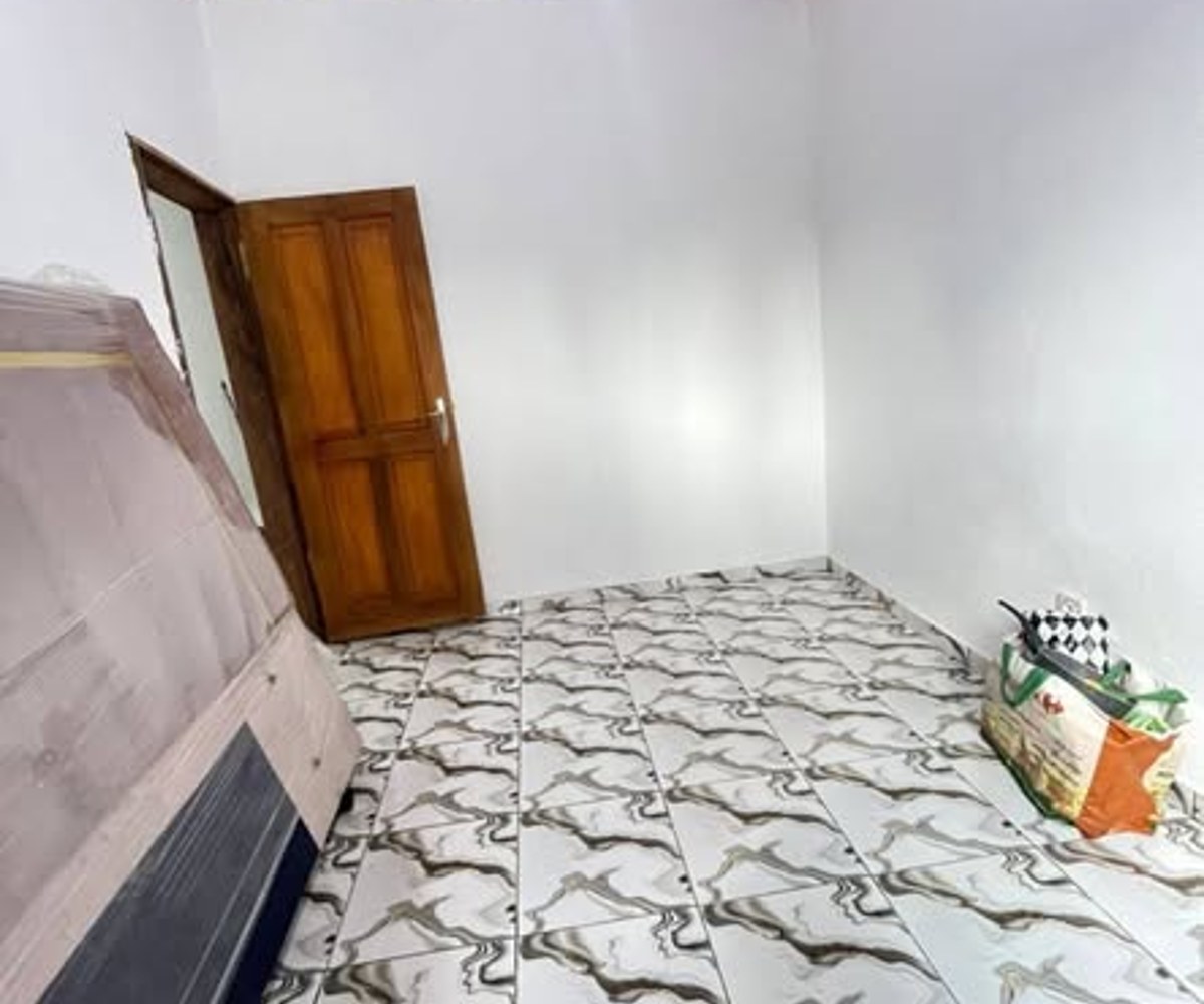 Studio moderne à louer - PK 12, Douala