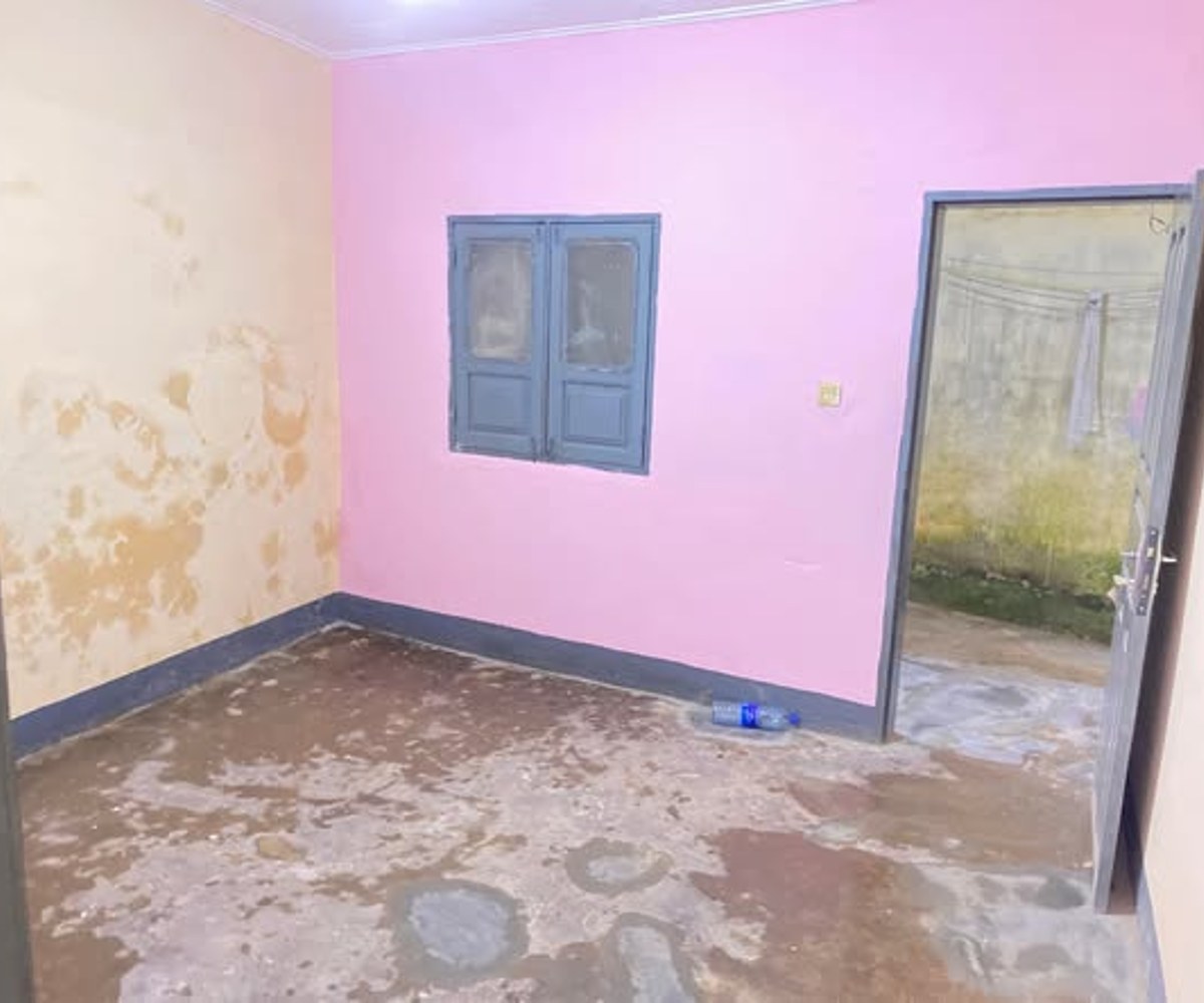 Studio 2 pièces à louer à Ekoudoum