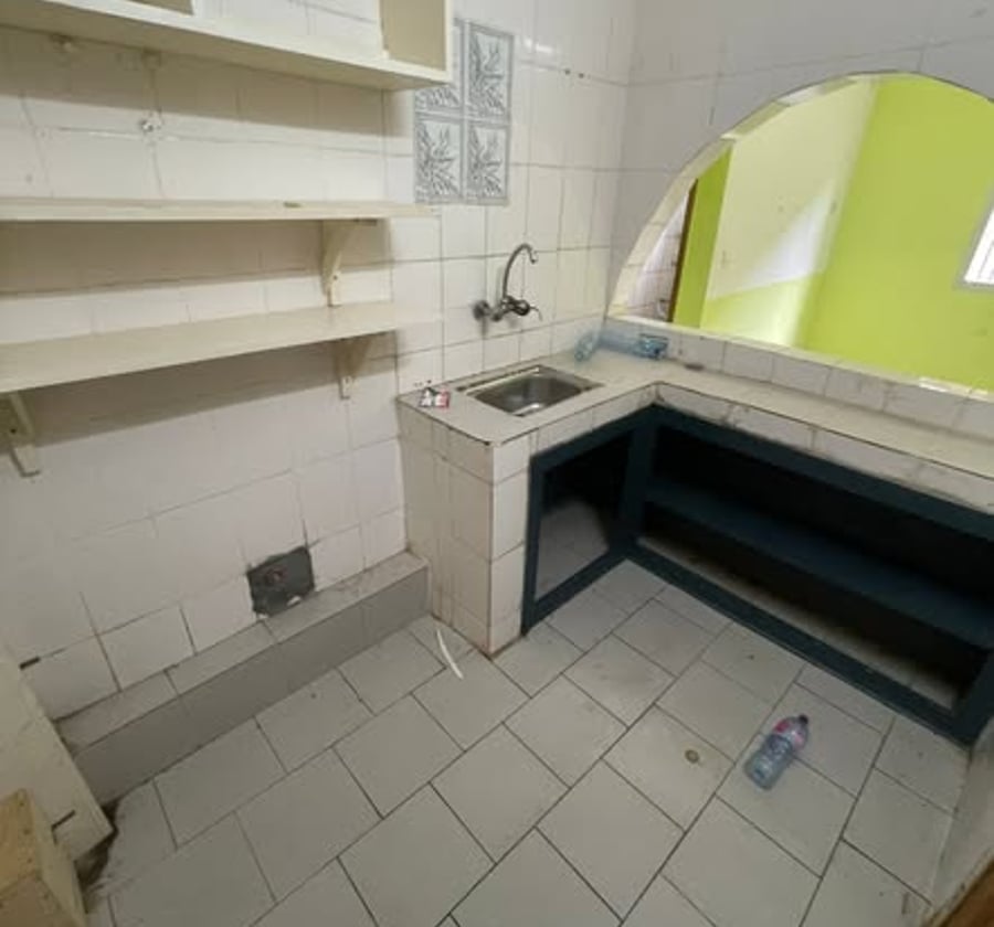Studio moderne à Nyalla Parisso