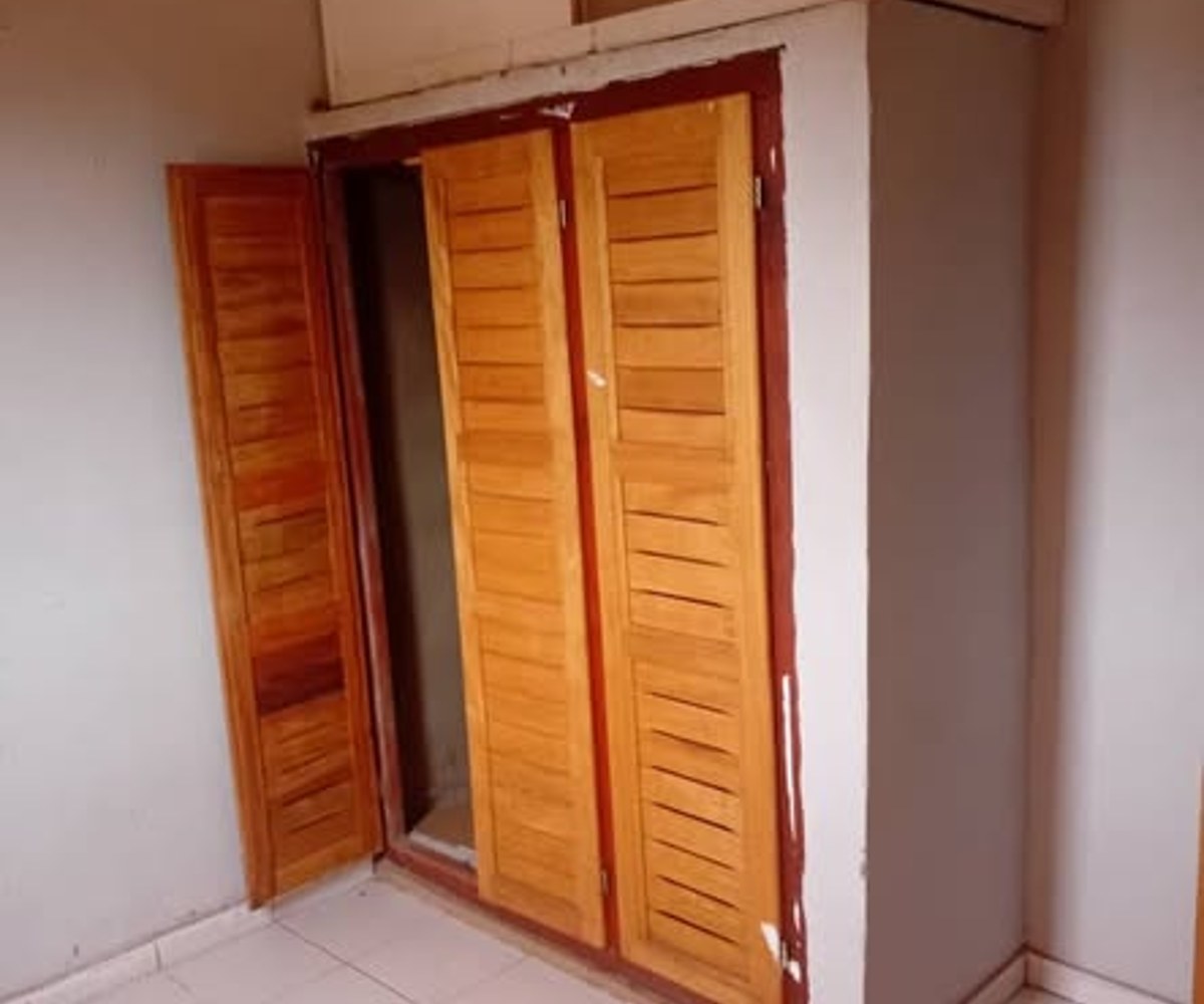 Appartement 3 chambres à louer - Mimboman Terminus, Yaoundé