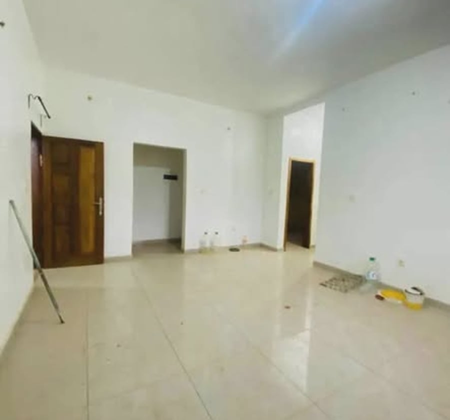 Appartement moderne à Obobogo - 2 chambres, 2 douches, forage
