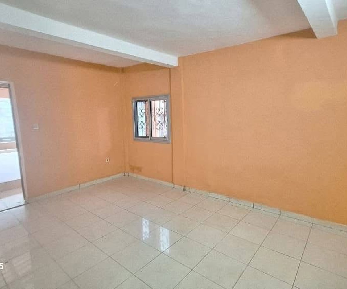 Appartement à louer à Happy - 80 000 FCFA