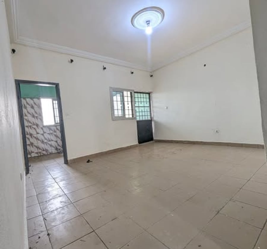 Studio moderne 4 pièces à CIC Cacao, Douala