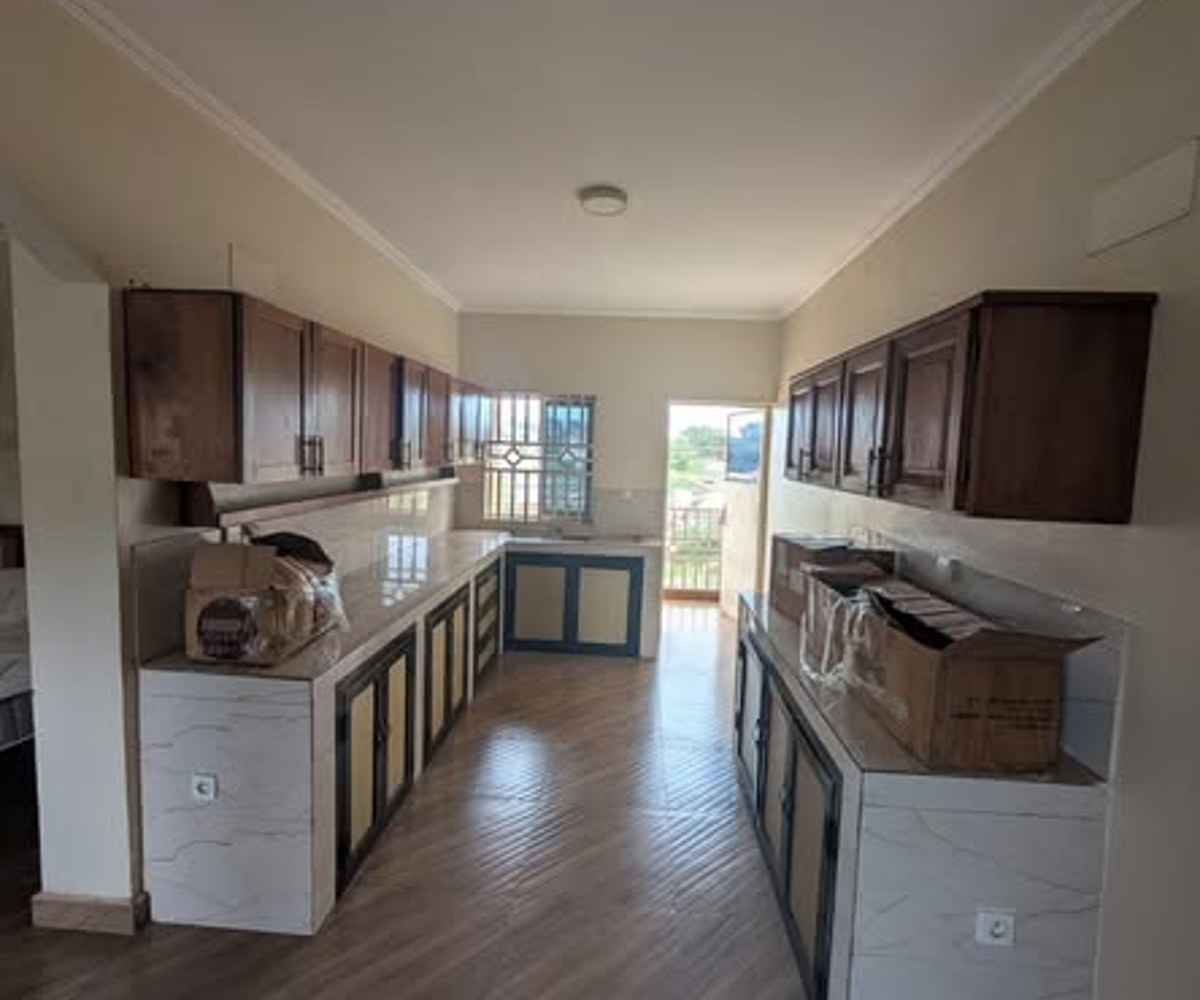 Appartement haut standing 4 chambres à louer – Odza, Yaoundé