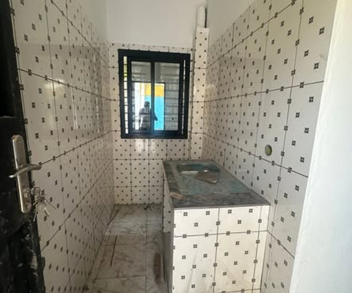 Appartement neuf 2 chambres à PK15 Douala