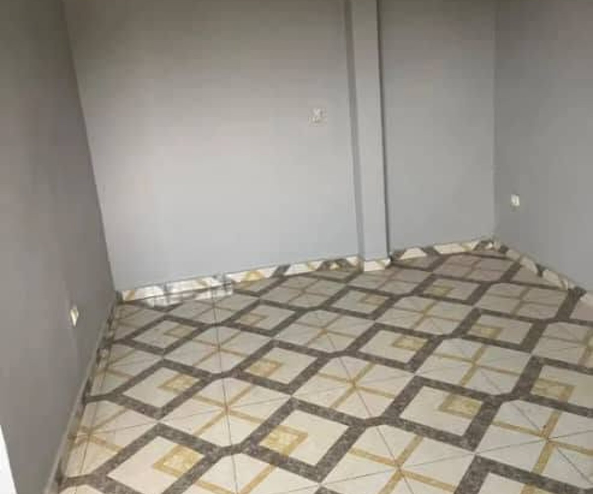 Studio moderne à louer à Japoma