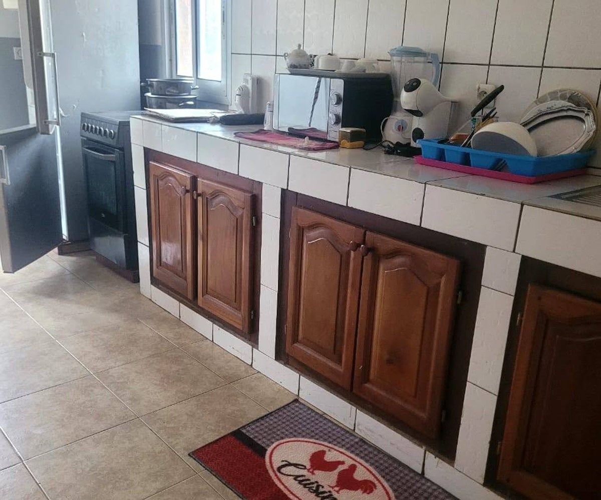 Résidence Le Kremlin - Studio et appartement meublés à Mendong