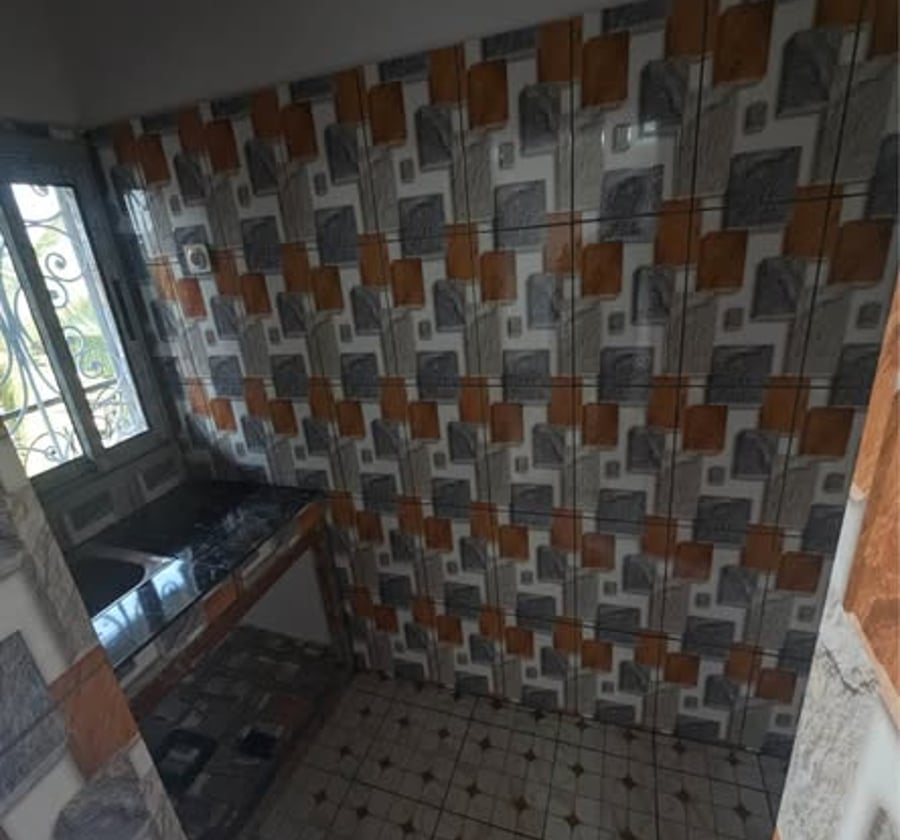 Studio moderne à louer à Damas