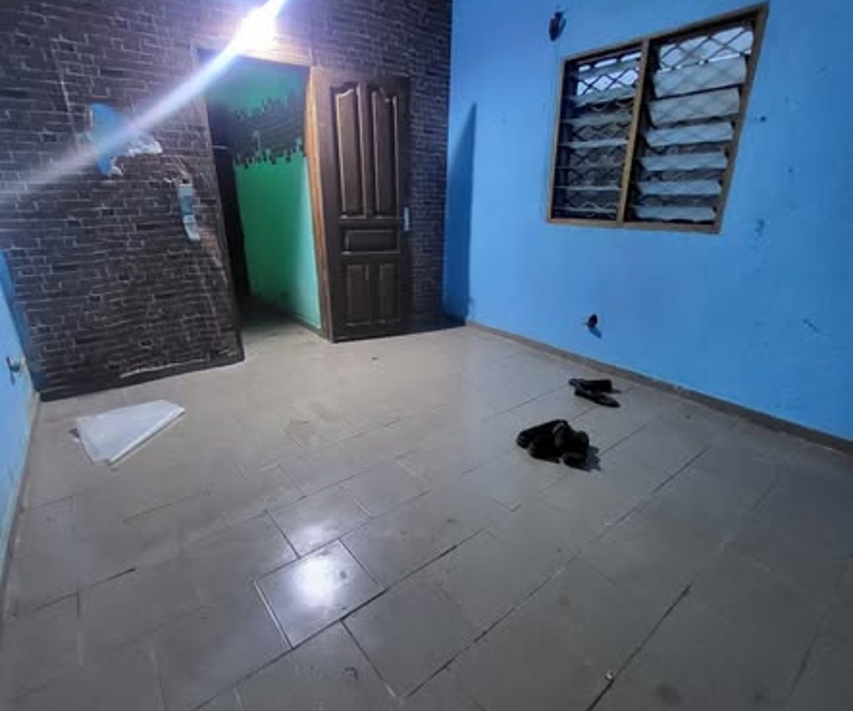 Studio moderne à louer - Douala PK12