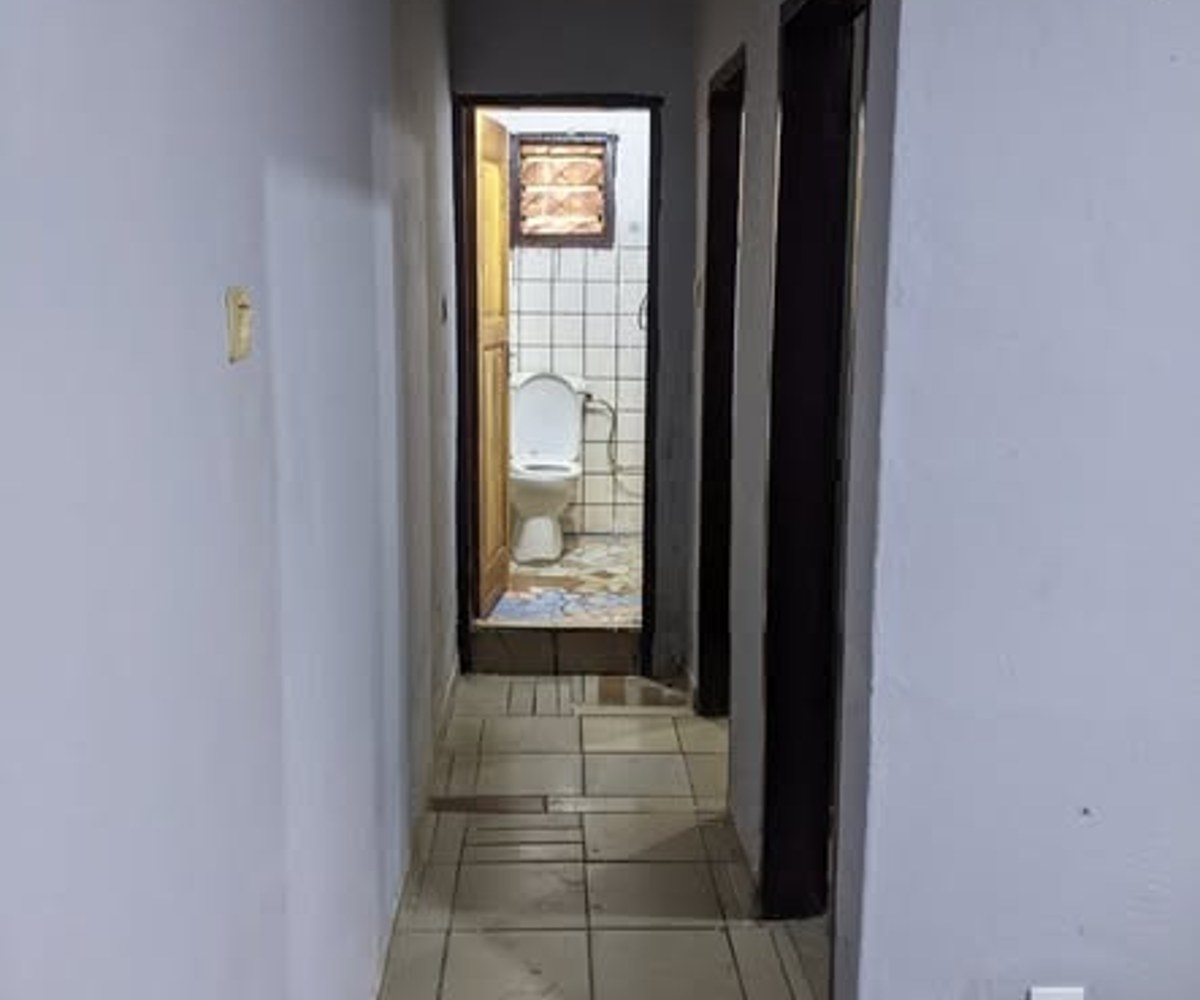 Vaste studio moderne à louer à Damas, Yaoundé