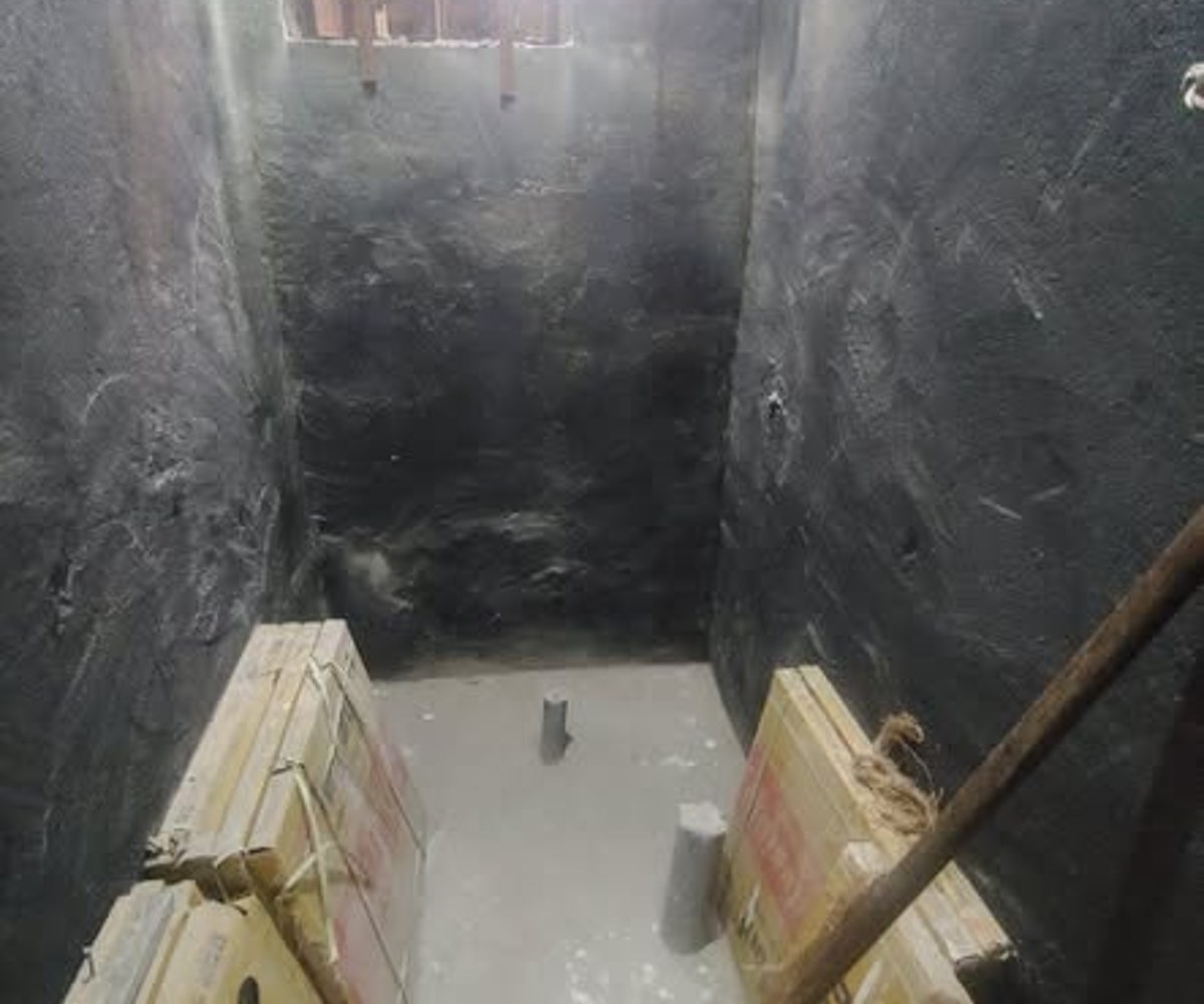 Chambre neuve à Bonamoussadi - 50 000 FCFA/mois
