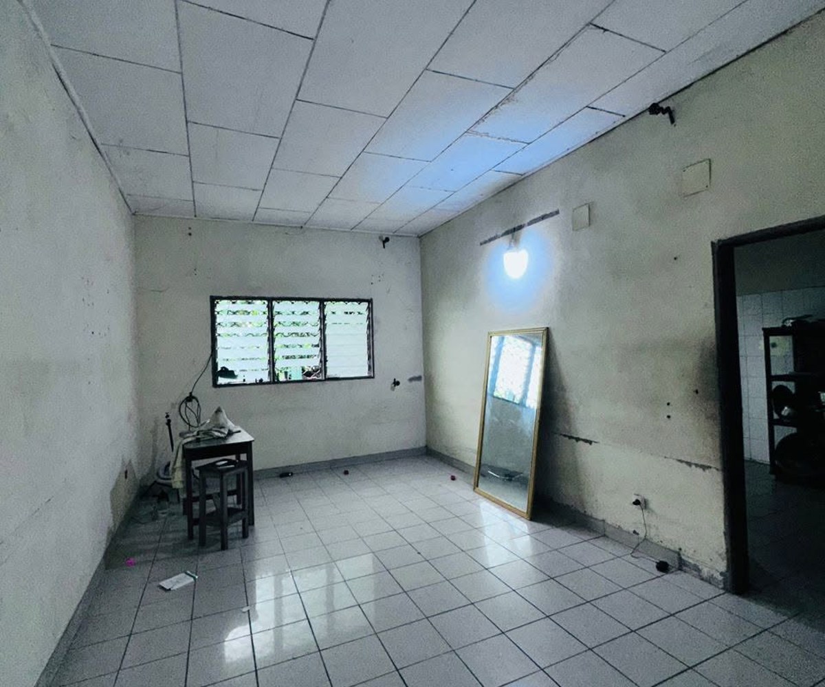 Villa 4 chambres à louer - Makepe, Douala
