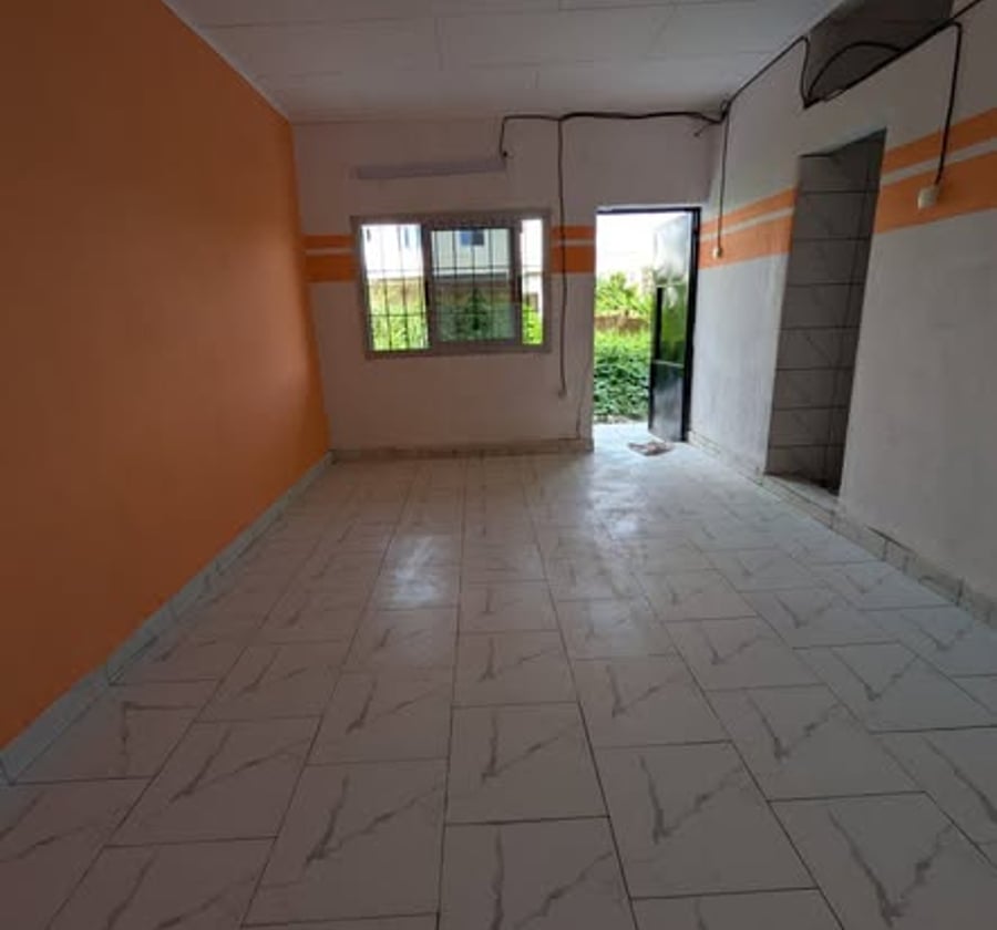 Chambre à louer à Logbessou