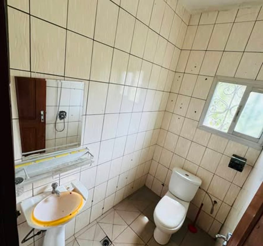 Appartement moderne à louer à Simbock (Bocom), Yaoundé