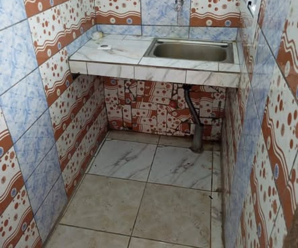 Chambre moderne avec cuisine, PK 14