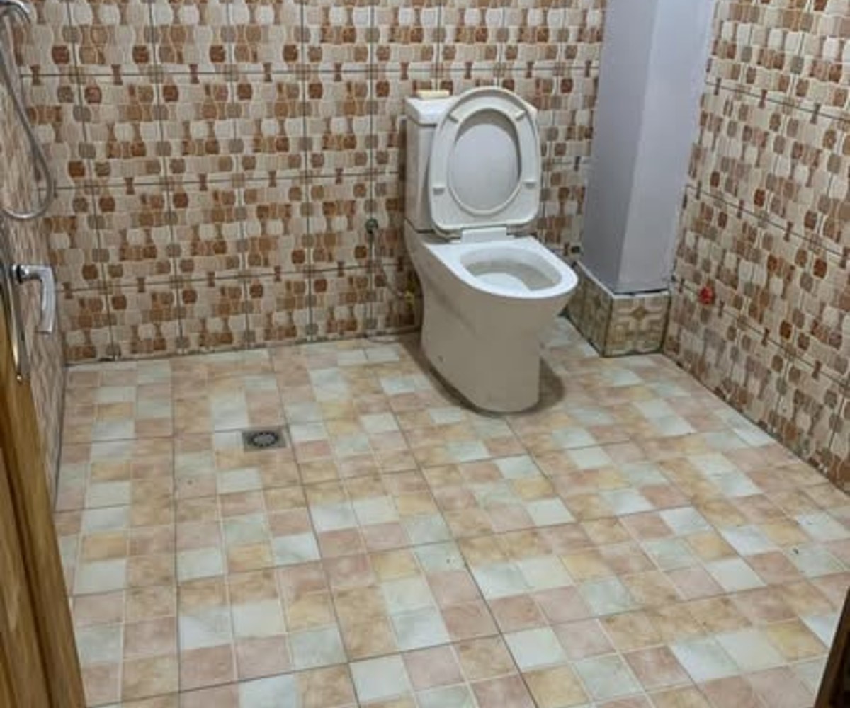 Studio moderne neuf à Yatchika, Yassa - Douala