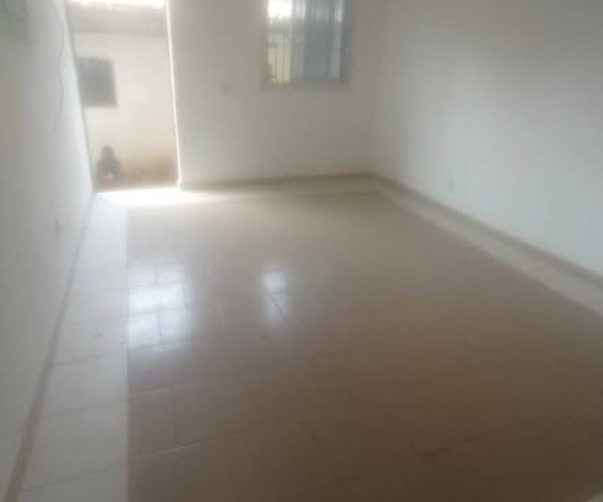 Studio moderne à louer à Beedi, Douala - 50 000 XAF/mois