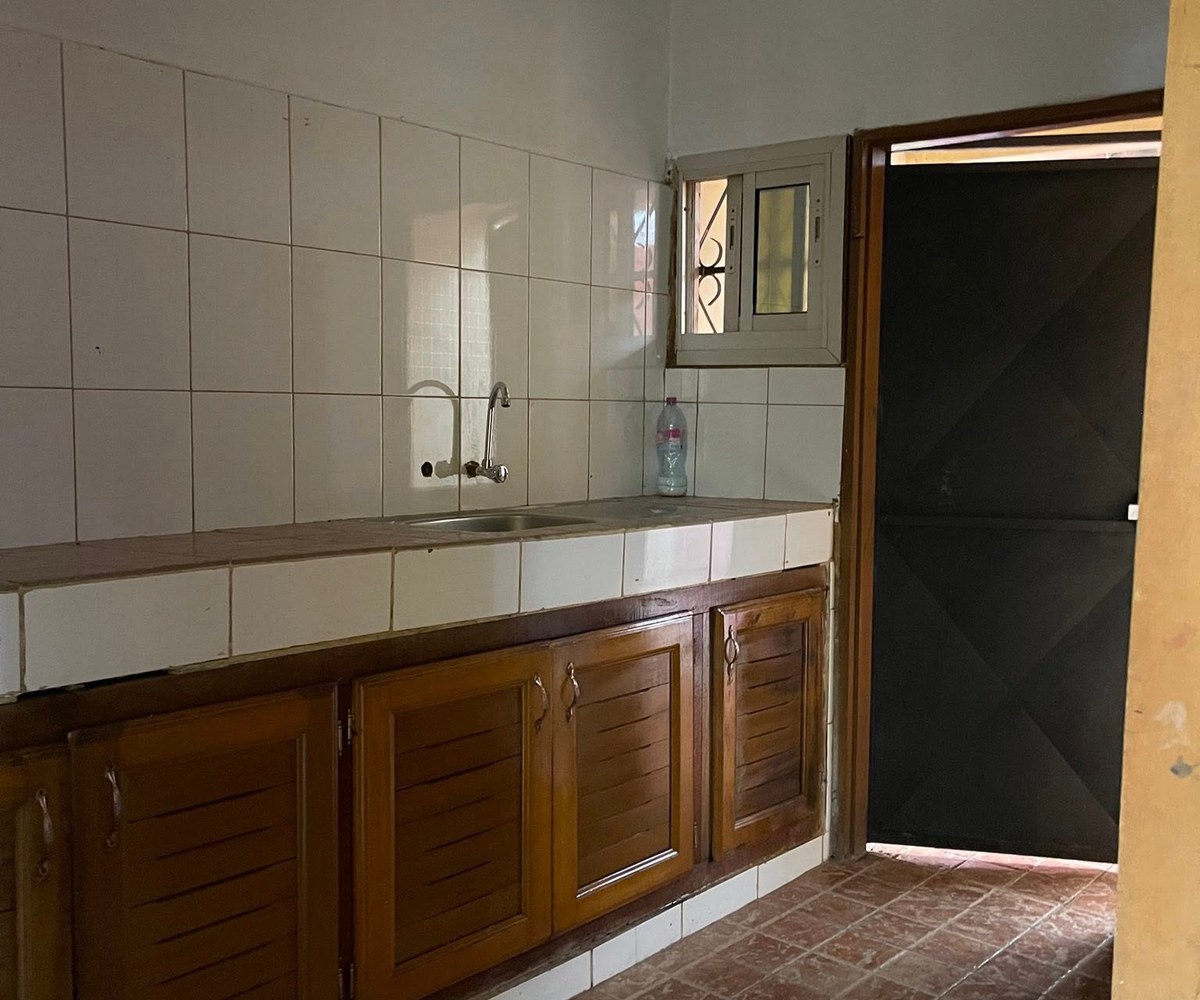 Studio moderne individuel à louer a mimboman dolta