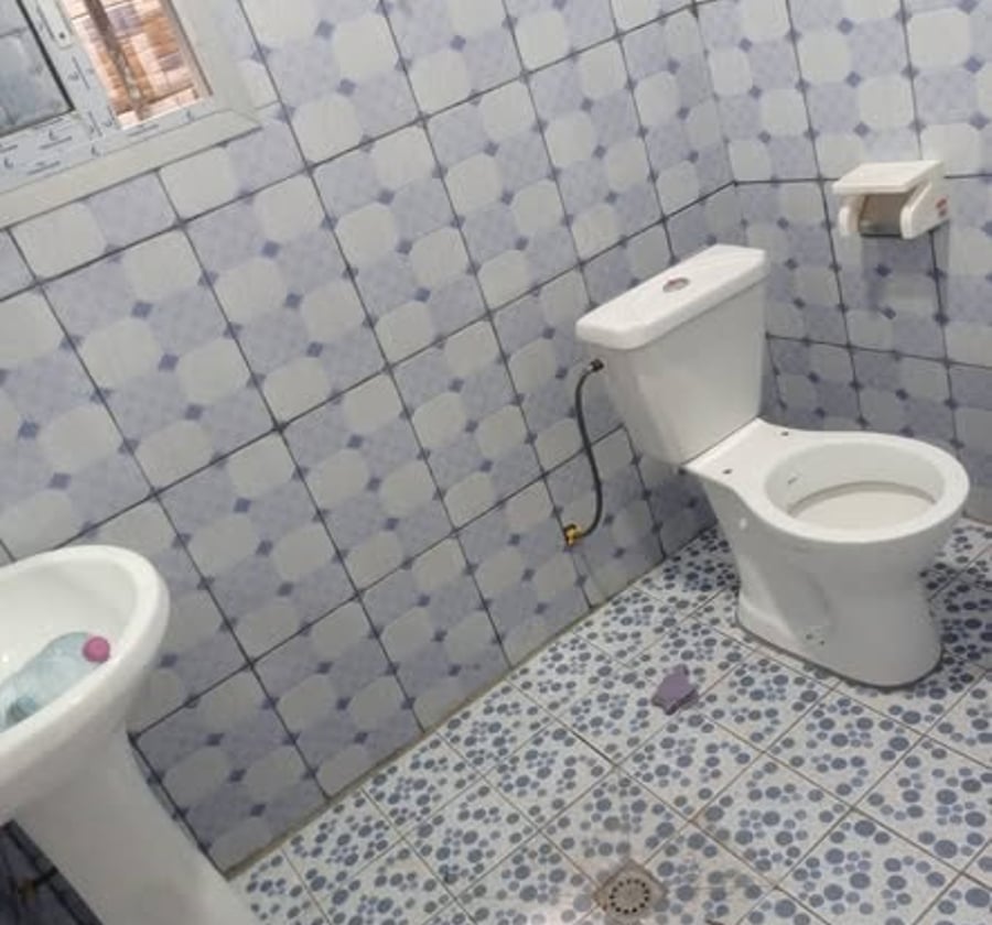 Studio moderne à louer à Ndogpassi II