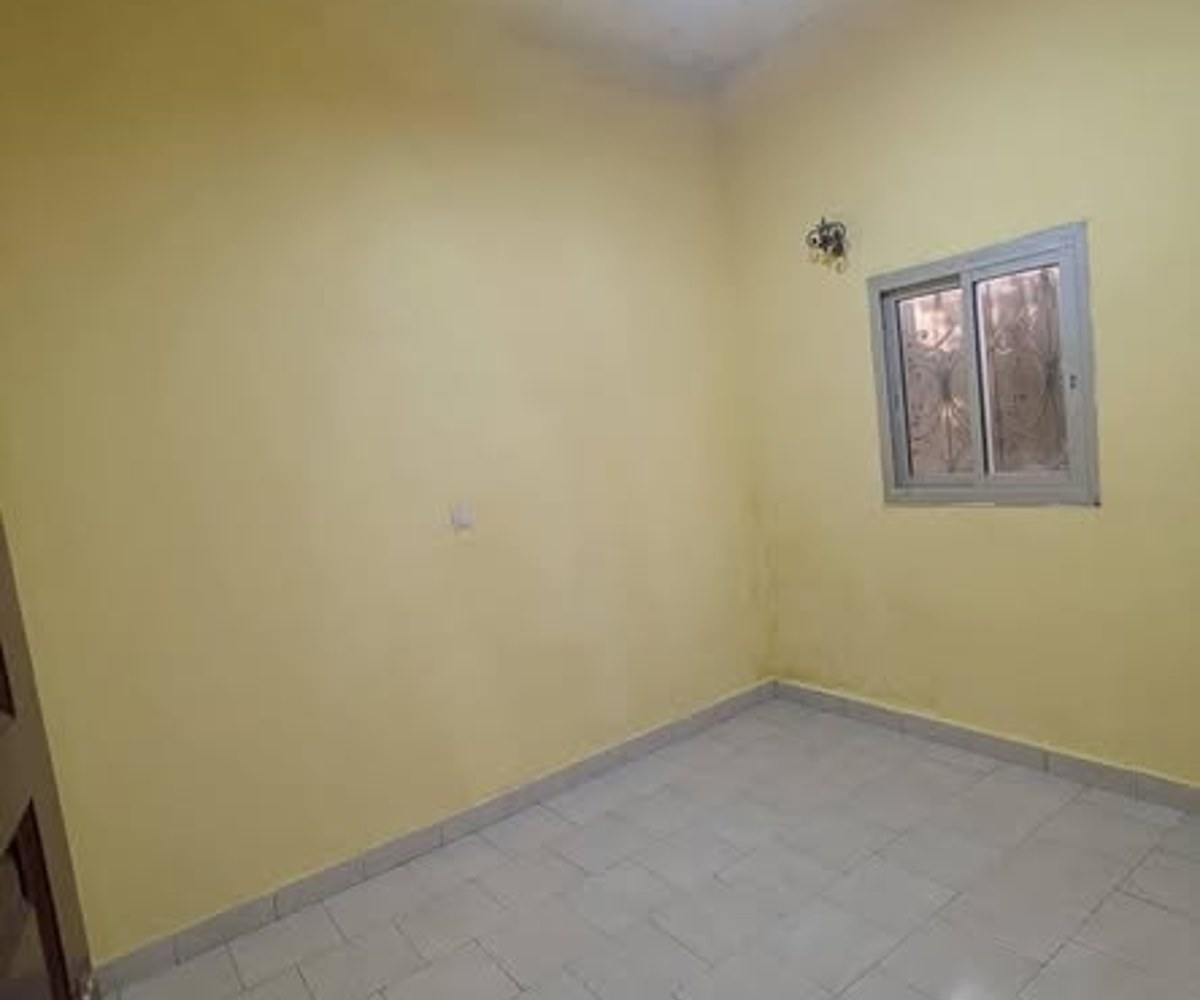 Appartement moderne à louer à Odza Petit Marché