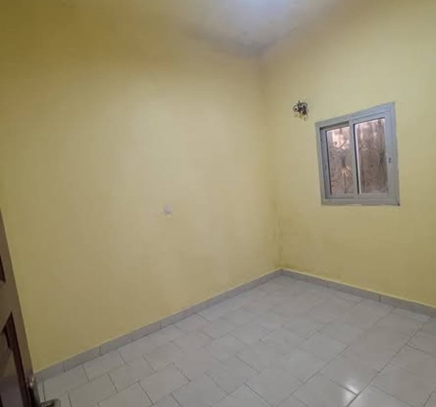 Appartement moderne à louer à Odza Petit Marché