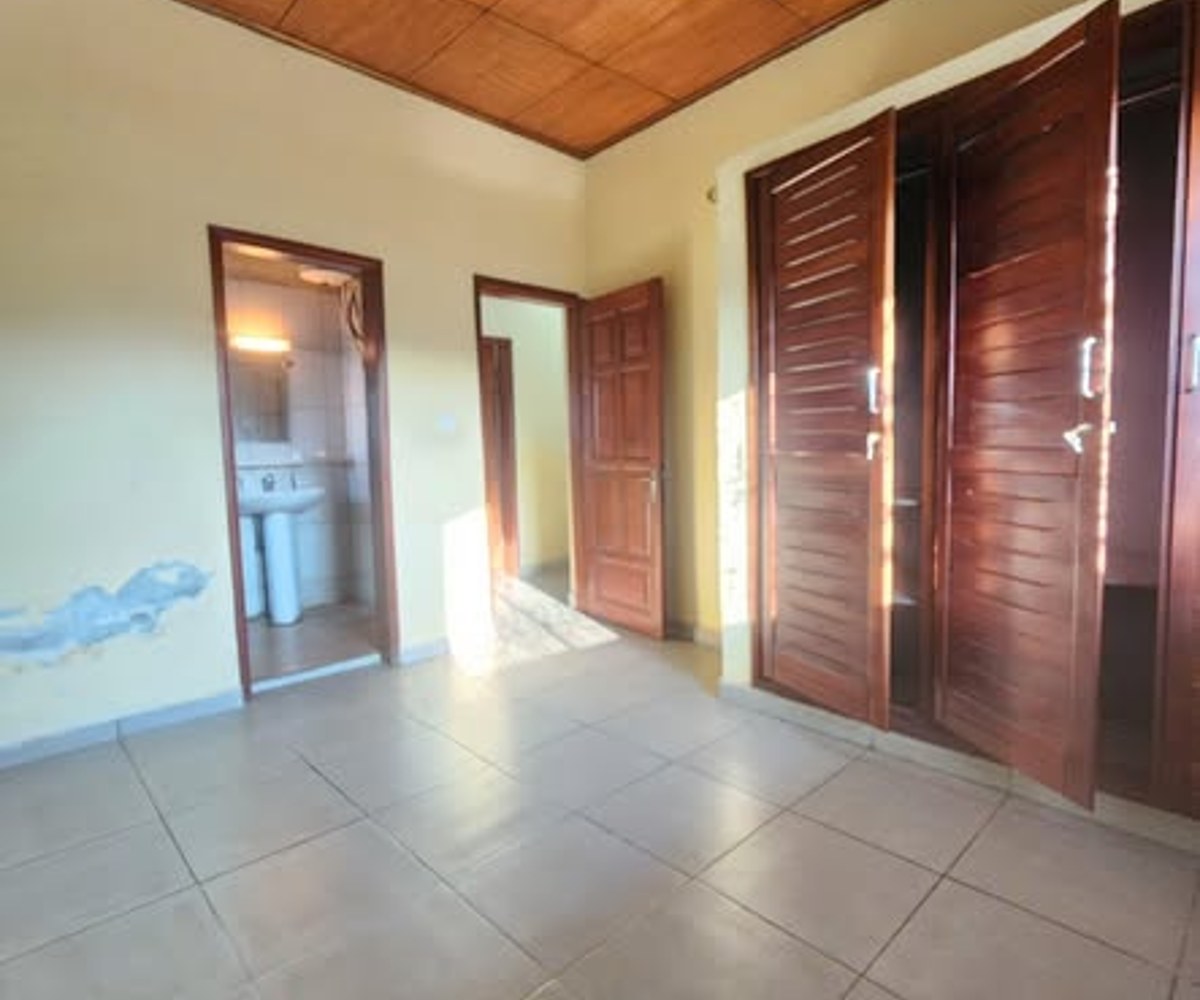 Vaste studio moderne neuf - Nkolbisson Yaoundé