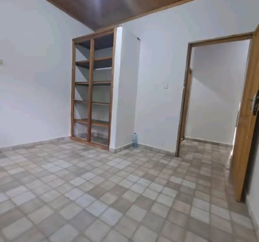Appartement moderne VIP avec forage - 3 chambres - Nkolfoulou