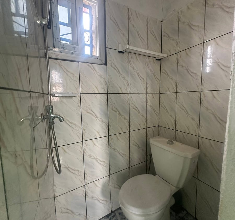 4 chambres modernes à louer à PK 8, Douala