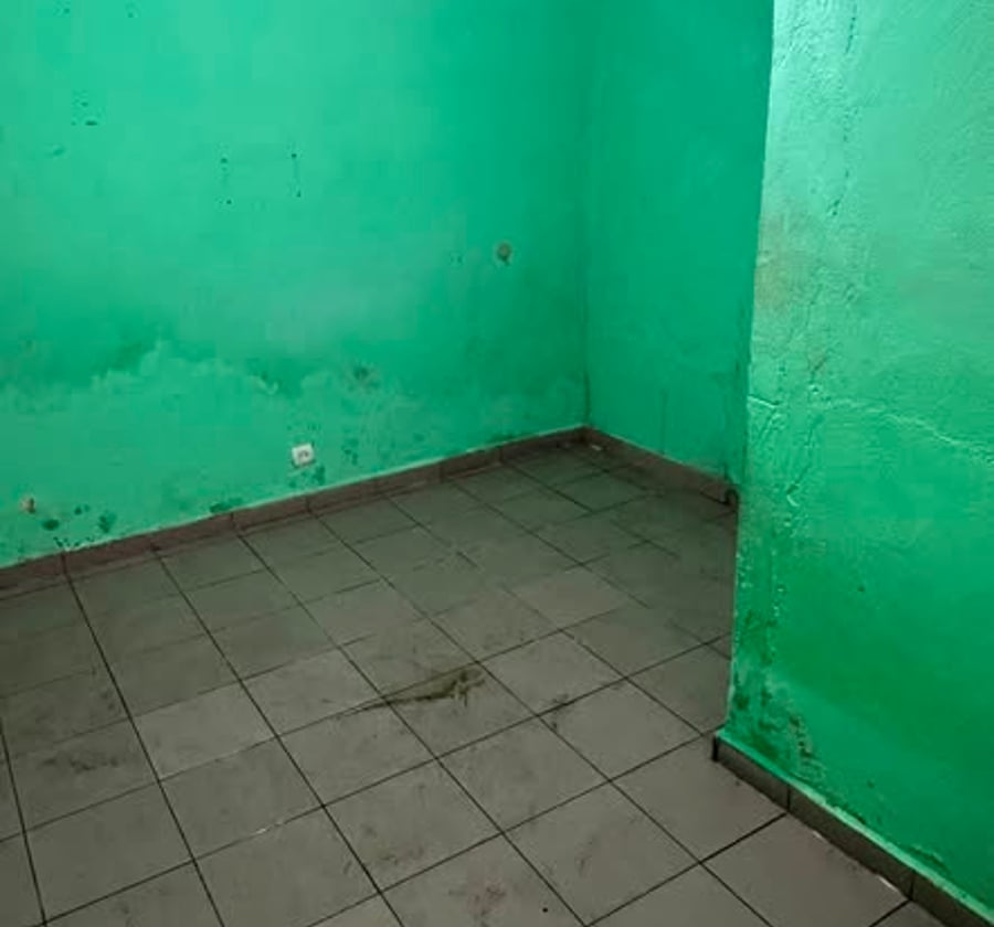 Chambre moderne à louer - Bonamoussadi