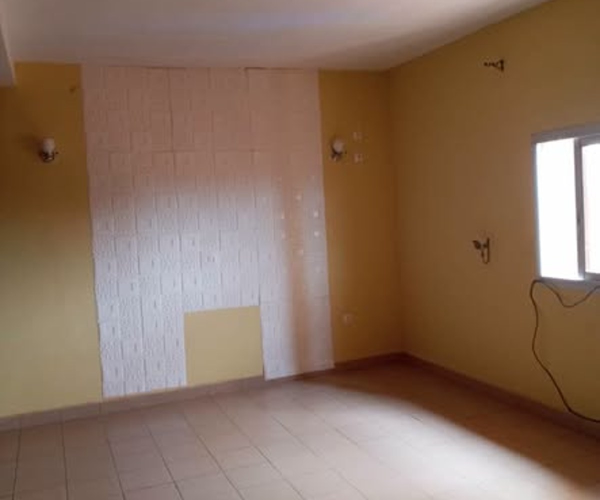 Appartement 3 chambres à louer - Odza, Yaoundé