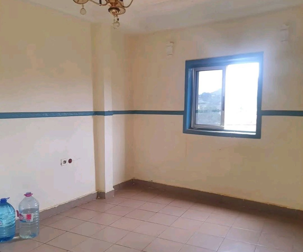 Studio moderne à louer à Nkolbisson – 50 000 XAF/mois