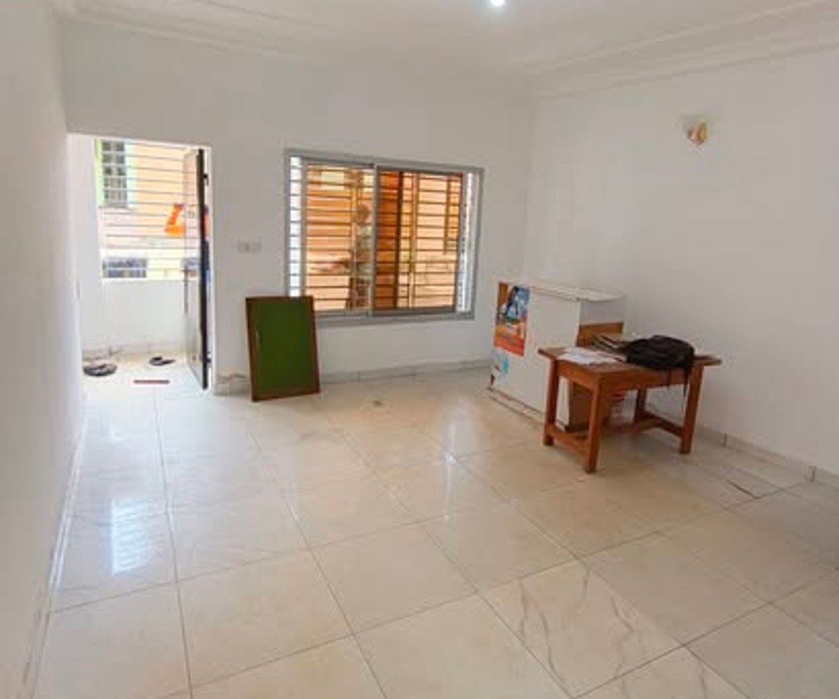 Appartement moderne staffé à Obobogo – 2 chambres
