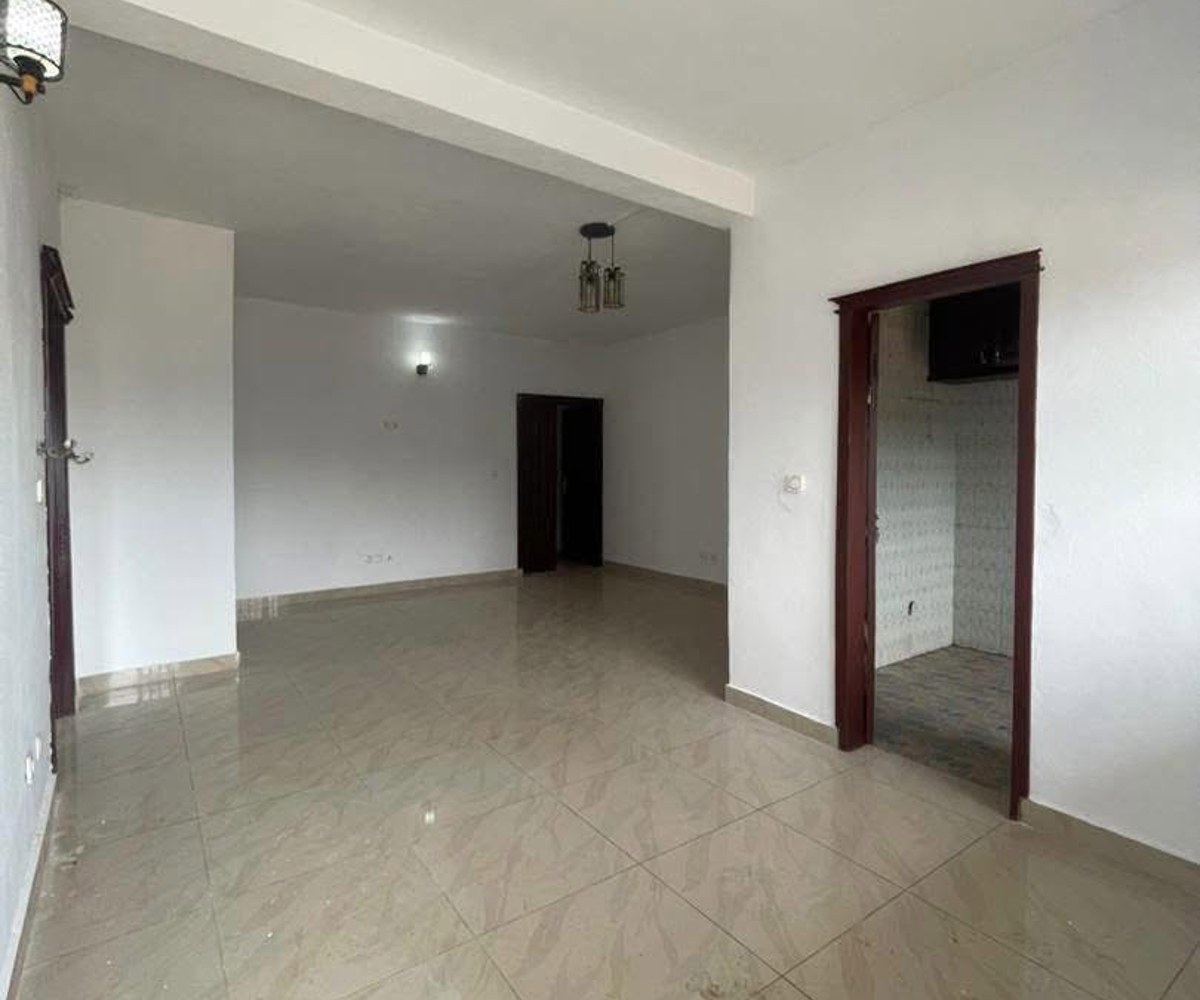 Appartement à louer à Essos, Yaoundé