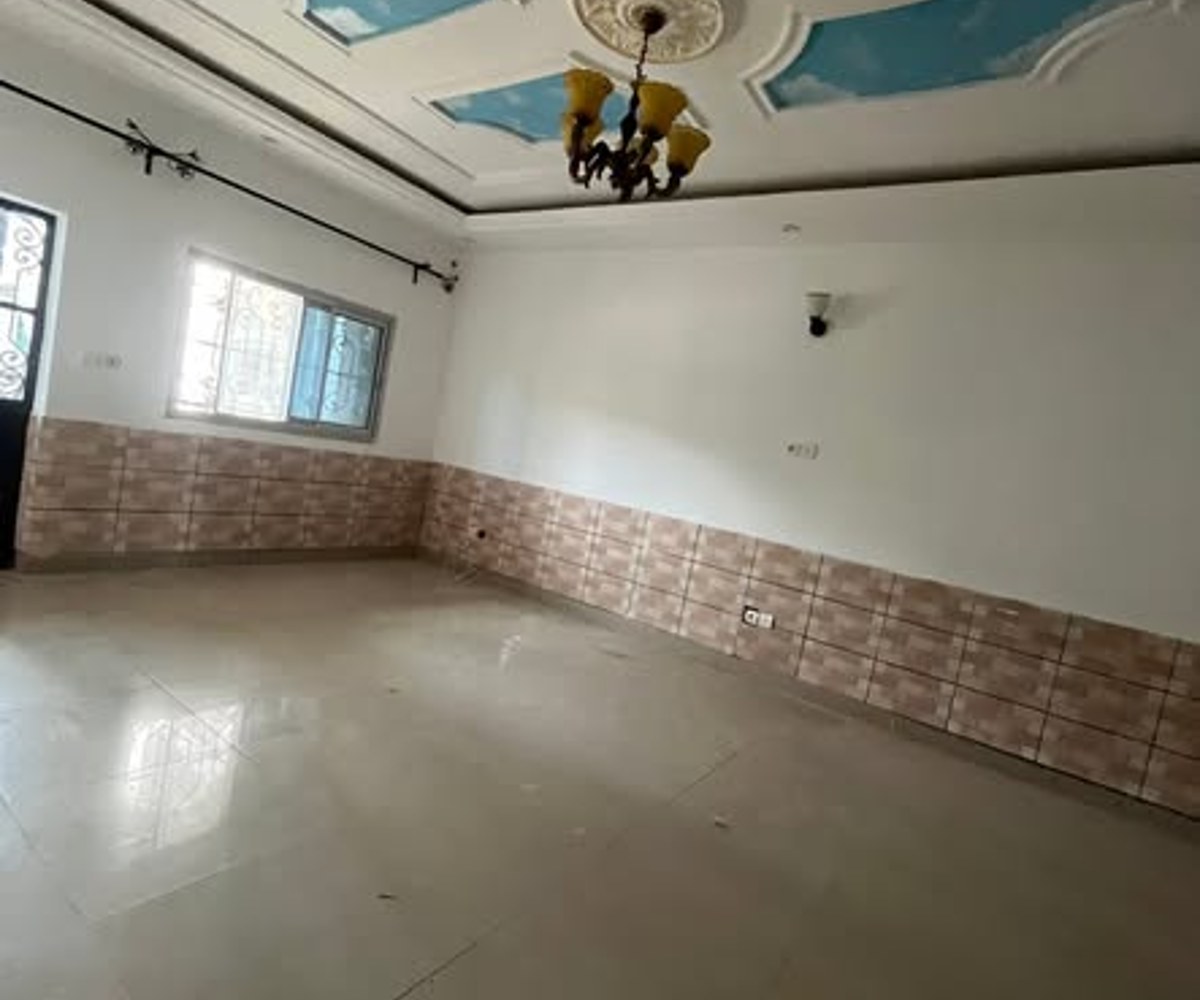 Appartement à louer à Bonamoussadi - 130 000 FCFA