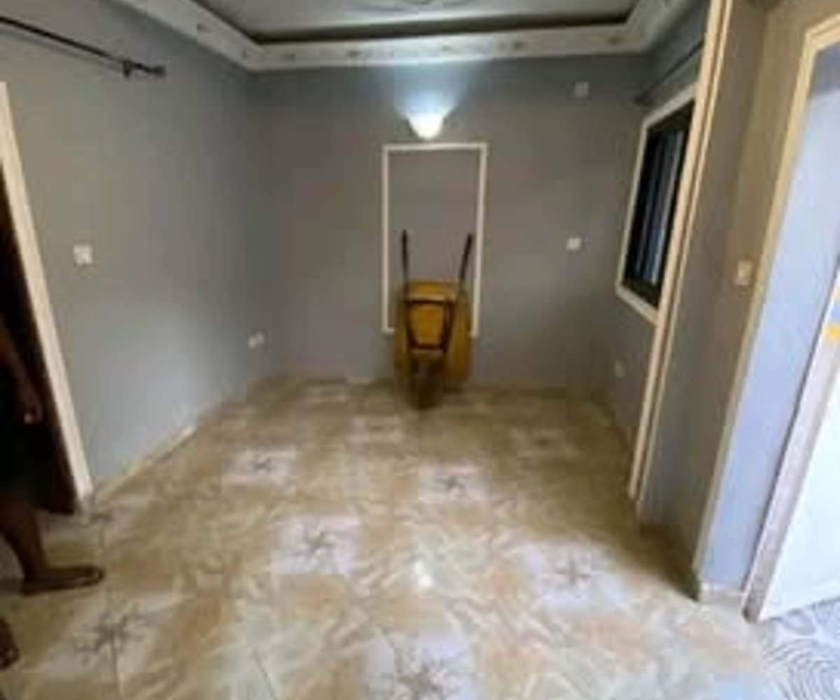 Studio moderne à louer à Ngousso